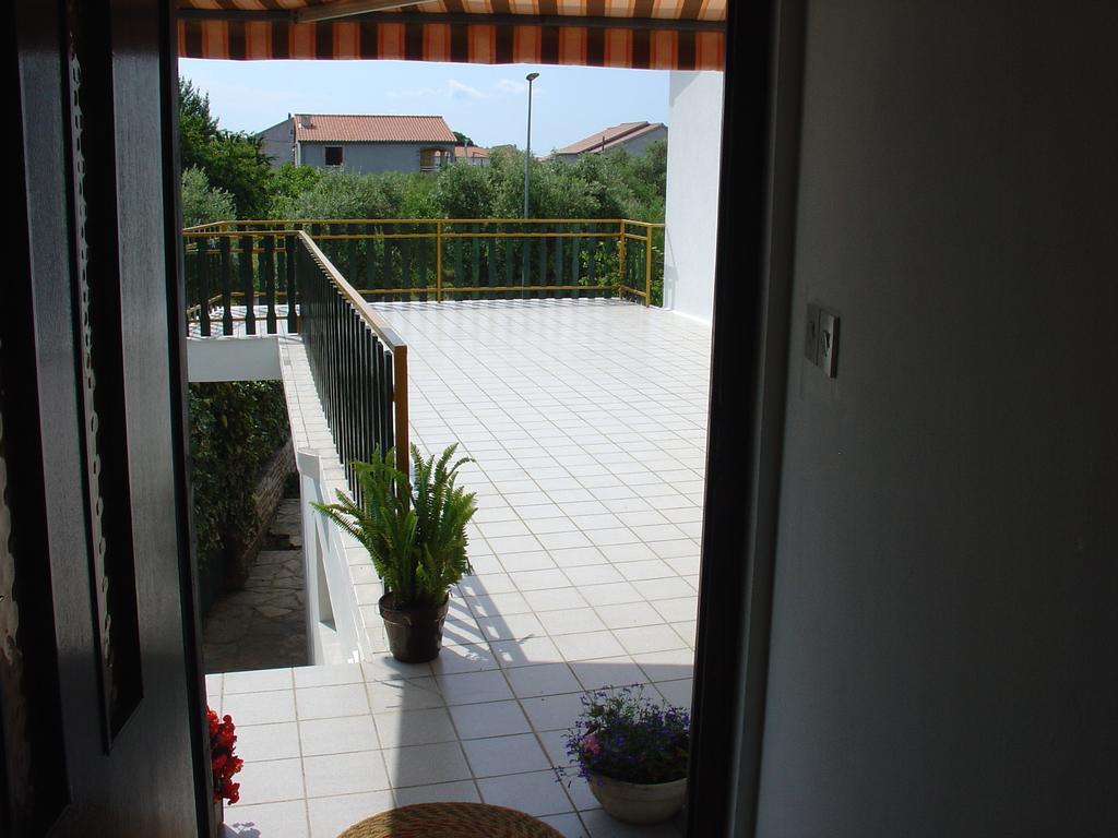 Apartments And Rooms Mirjana Bibinje Extérieur photo