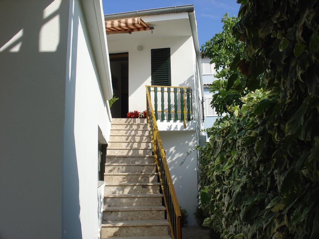 Apartments And Rooms Mirjana Bibinje Extérieur photo